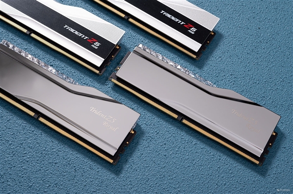 芝奇Trident Z5 Royal DDR5-7200 C36 48GB内存上手：性能猛如虎 芝奇内存 第40张