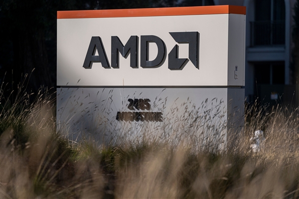 AMD爆发！锐龙AI HX 370处理器跑分曝光：性能激进 锐龙AI 370 第3张