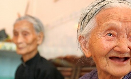 不论男女，生活中越坚持2个“懒”，可能就越长寿，你做到了吗？  长寿 第3张
