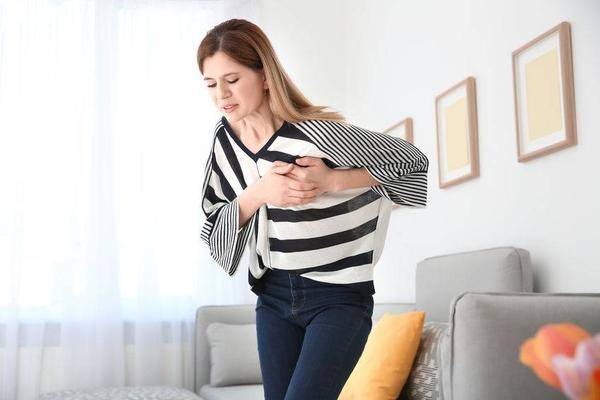 女性身体如果出现这三个异常现象，或说明疾病已来临，需就医检查  女性身体 异常现象 第3张