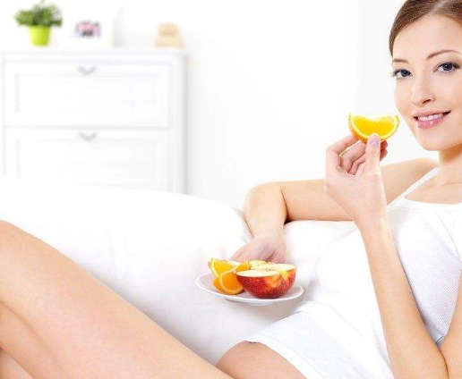 荔枝不但营养丰富，还可以养颜美肤，但是有一类人吃荔枝要谨慎  荔枝 第3张