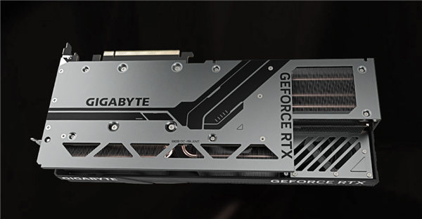技嘉发布33.1厘米巨型RTX 4070 Ti SUPER：供电接口“消失” RTX SUPER 第5张