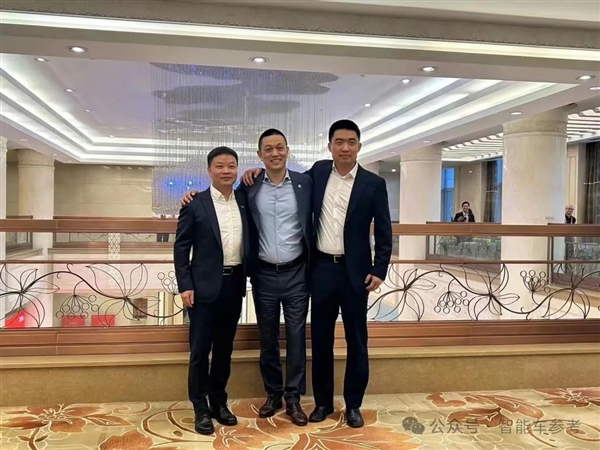 蔚小理齐刷刷动刀智驾团队：换血优化合并部门 智驾 第6张