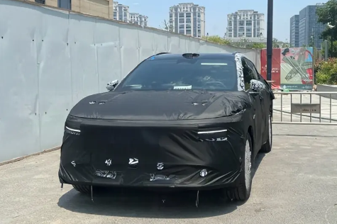 800V技术上车！极氪CX1E伪装车曝光：年内首发 极氪CX1E 第1张