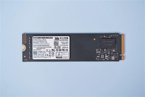 打破“不可能三角”！长江存储PC411 SSD成为OEM的完美新宠 长江存储PC411 SSD 第1张
