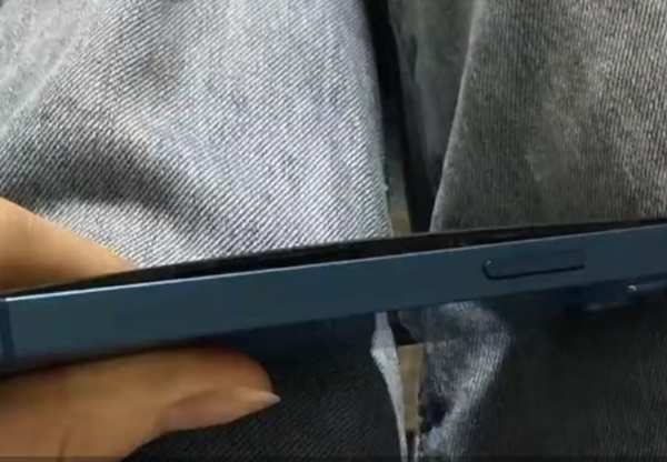 iPhone 13扎堆“鼓包” 苹果客服回应：电池老化导致 13 电池老化 第1张
