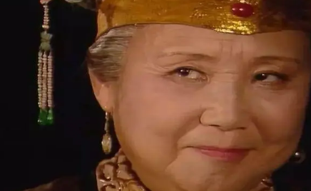 在综合对比下，为何王熙凤仍是王夫人的手下败将？（硬核推荐） 第3张