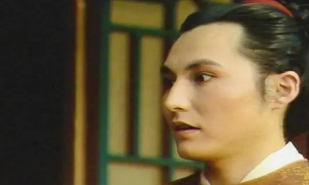 对于秦可卿的离世，贾珍的过分悲痛如何让人吃惊？（速看） 第3张