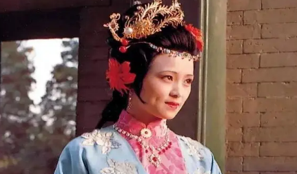 在为秦可卿丧礼的操办上，贾珍有什么不自在的地方？（这都可以） 第3张