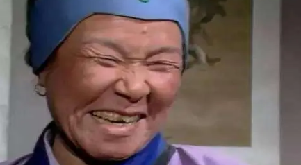 刘姥姥被下了脸面后，如何体面地给自己找补回来？（万万没想到） 第3张