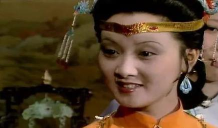 在李纨夸赞王熙凤的那句话里，不经意抖露出了什么？（干货满满） 第3张