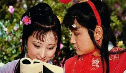 针对贾宝玉对林黛玉的感情变化，花袭人做了哪些贡献？（原创） 第3张