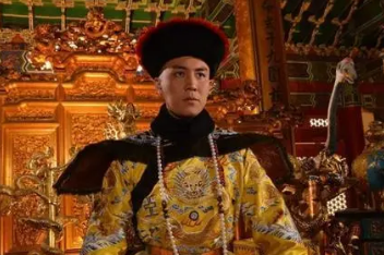 嘉庆帝在乾隆死后，为何迅速处死了和珅？（快来看） 第3张