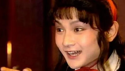 薛宝钗为什么会如此直白地用言语打压贾宝玉？（一看就会） 第2张