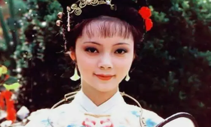 薛宝钗为什么会如此直白地用言语打压贾宝玉？（一看就会） 第3张