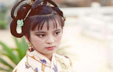 为什么说吴新登媳妇看笑话之事，有着不容小觑的意义？（越早知道越好） 第2张