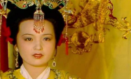 贾元春封妃后，贾宝玉的内心里为何一点波澜都没有？（不要告诉别人） 第3张