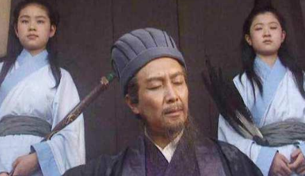 诸葛亮为何敢设下“空城计”？他对司马懿心理完美掌握（太疯狂了） 第1张