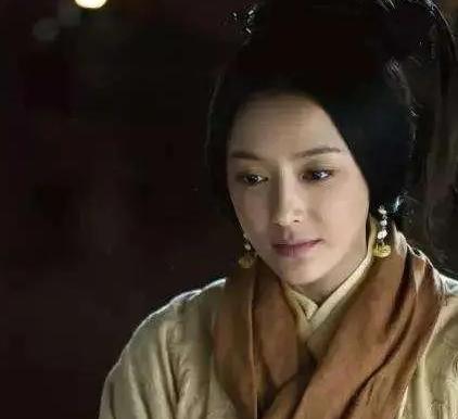 吕后作为历史上第一个皇后 吕后被抓后为何没有和项羽有绯闻（奔走相告） 第3张