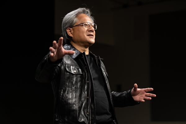 黄仁勋：不全力以赴NVIDIA将在30天内破产 黄仁勋 NVIDIA 第1张