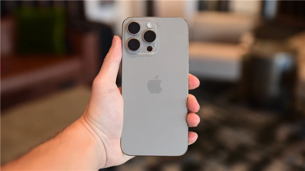 Apple Intelligence不会永久免费！苹果AI未来会收费 Intelligence 苹果AI 第1张