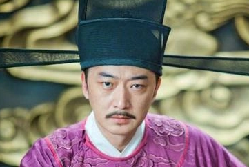 赵匡胤去世后，为什么传位给弟弟而不是儿子？（学到了） 第5张