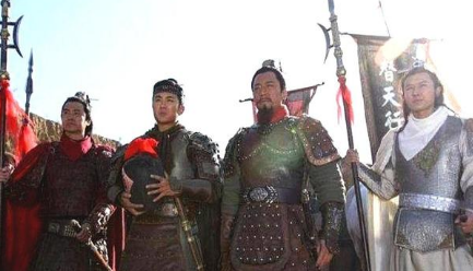 梁山八骠骑排位，徐宁能反超杨志的真实原因是什么？（这样也行？） 第3张