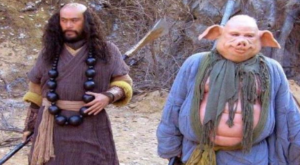 在一对二的情况下，黄袍怪如何吓退猪八戒，生擒沙和尚？（学到了） 第1张