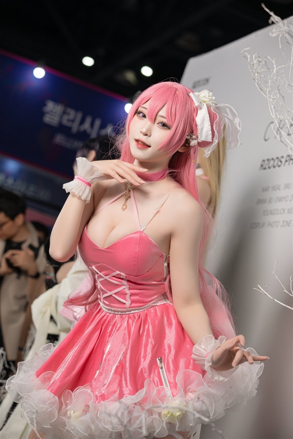 韩国美女Cos《妮姬：胜利女神》美图：性感好身材展示 韩国美女Cos 妮姬：胜利女神 第1张