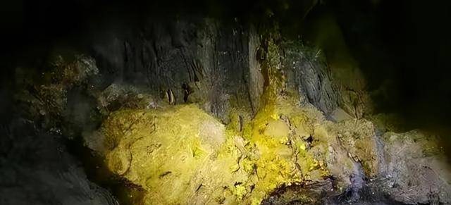  诡异的“金山”惊现上百尸骨，这些死者究竟是谁？金山有何秘密？ 金山 尸骨 第4张