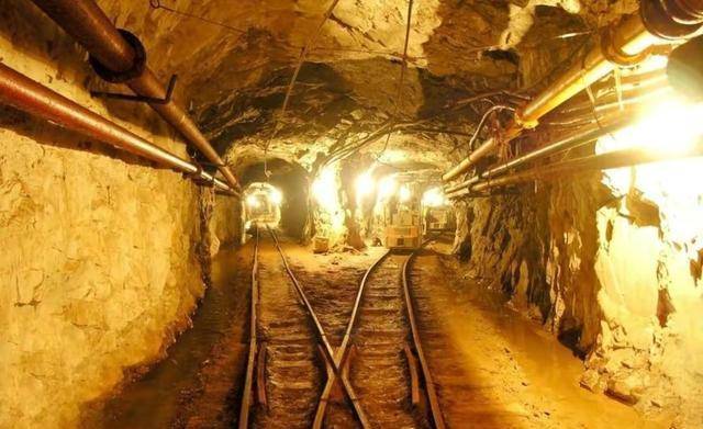  诡异的“金山”惊现上百尸骨，这些死者究竟是谁？金山有何秘密？ 金山 尸骨 第14张