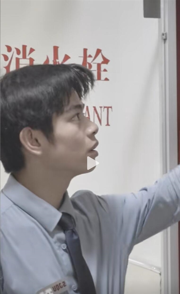 21岁小伙在大学当宿管大爷 当事人：在工作中学到了很多 宿管大爷 第2张