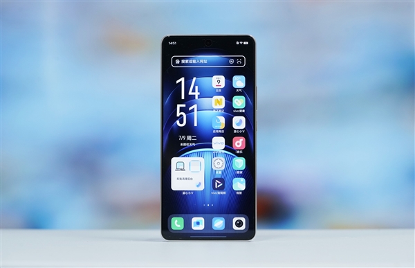 骁龙8 Gen3双芯战神！iQOO Neo9S Pro+星曜白图赏 Gen3 iQOO Pro+ 第1张