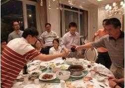男人喝酒后,有“五”件事不能做,可大多数人连第一件都做不到  男人喝酒后不能做事 第1张