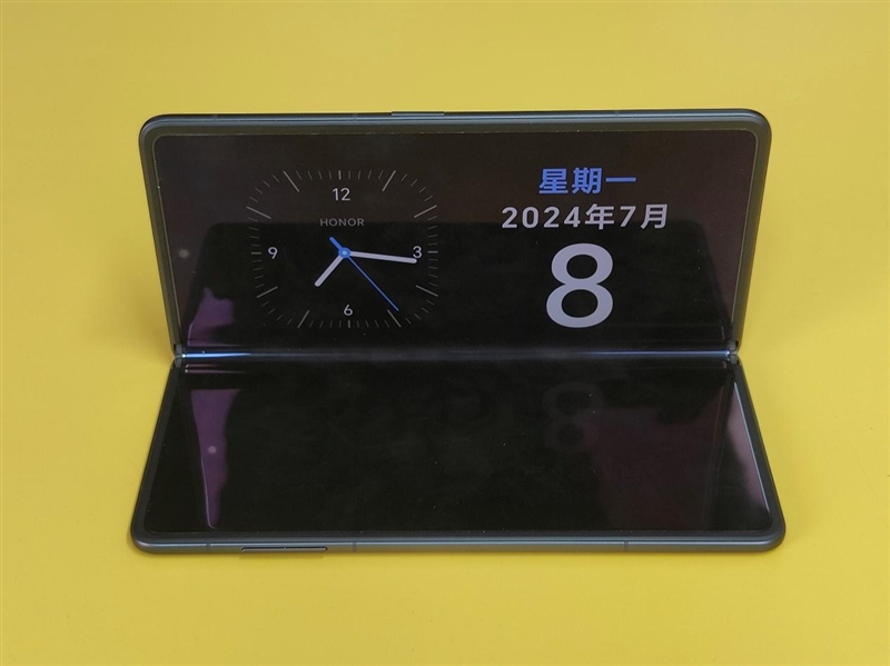 9.2毫米再创世界记录！荣耀Magic V3首发测试：折叠大屏旗舰之王当之无愧 荣耀Magic V3 折叠大屏旗舰 第17张