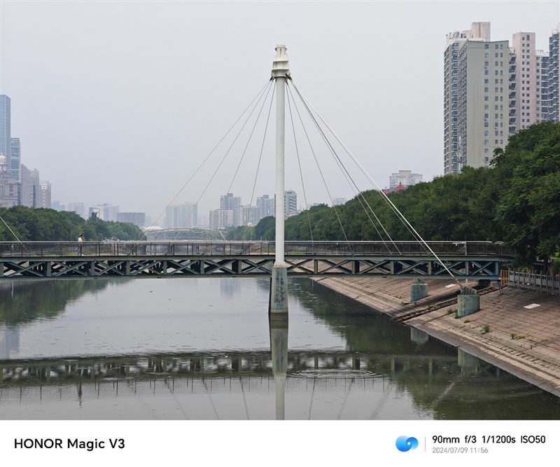 9.2毫米再创世界记录！荣耀Magic V3首发测试：折叠大屏旗舰之王当之无愧 荣耀Magic V3 折叠大屏旗舰 第39张