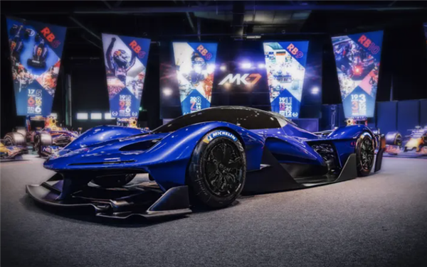 性能比肩F1赛车！红牛RB17超跑发布：售价高达4700万元 红牛RB17超跑 第1张