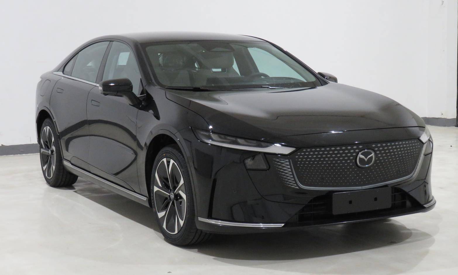 增程和纯电都有 MAZDA EZ-6将于7月17日正式下线  EZ-6 马自达EZ-6 第2张