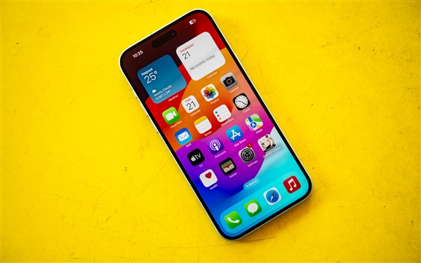 苹果信心暴增！iPhone 16系列增加备货量：要卖爆 iPhone 16 第3张