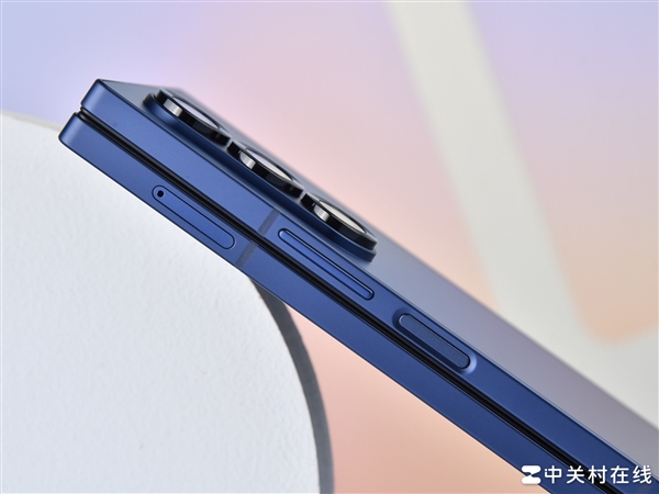 三星史上升级最大的折叠屏！Galaxy Z Fold6上手 三星 Galaxy Fold6 第5张