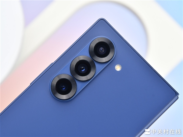 三星史上升级最大的折叠屏！Galaxy Z Fold6上手 三星 Galaxy Fold6 第2张