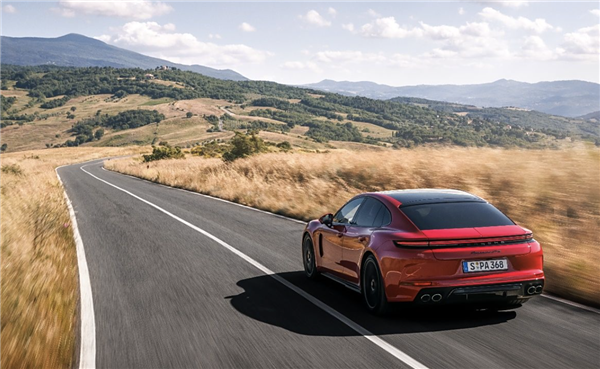 百万豪车标杆！保时捷Panamera GTS预售：188.8万元起 保时捷Panamera GTS 第5张