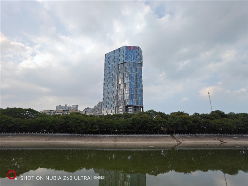 全面屏鼻祖的100分答卷！努比亚Z60 Ultra领先版首发评测：2024年度最强Ultra旗舰机 努比亚Z60 Ultra评测 第41张