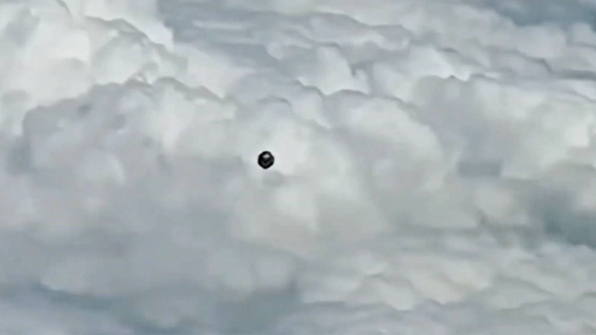 天钩之谜：气象气球遭遇UFO的真实记录  天钩之谜 气象气球遭遇UFO 第3张