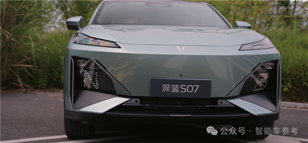 史上最便宜华为智驾车！深蓝S07视觉轻松挑战重庆魔鬼高架 华为智驾车 深蓝S07 重庆魔鬼高架 第11张