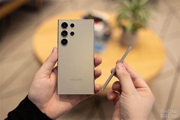 三星高管预热Galaxy S25系列：影像、性能和屏幕全是顶配 三星 Galaxy S25 第1张