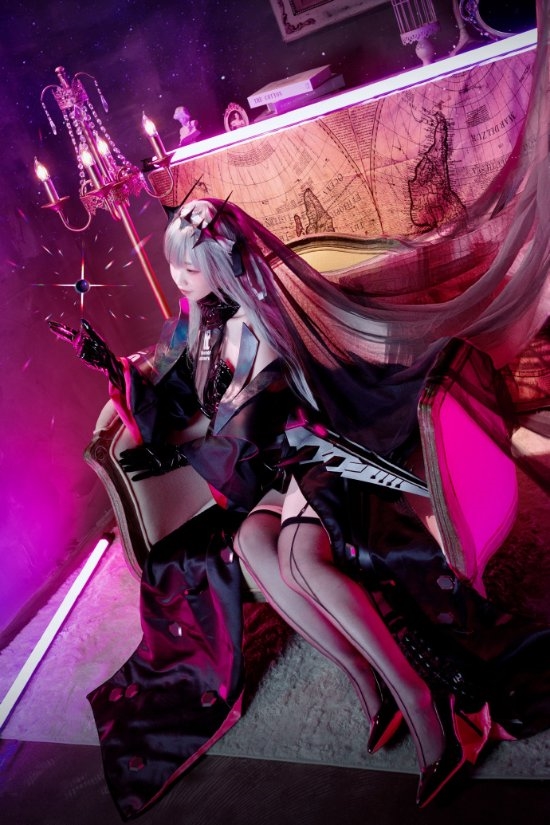 《妮姬：胜利女神》游戏画师新COS图：身材绝佳超还原！ 妮姬：胜利女神 游戏画师新COS图 第4张