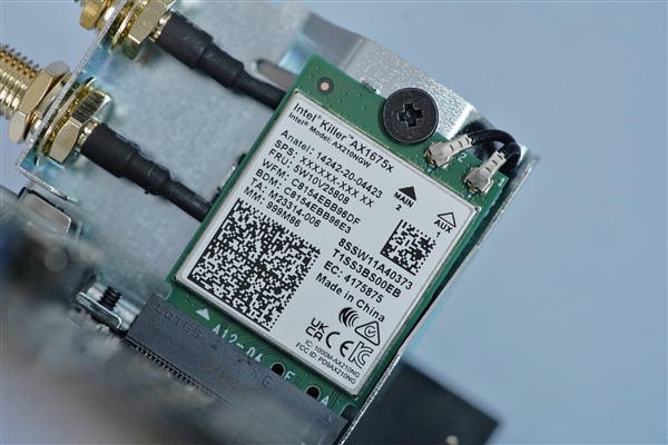 板载锐龙9 7945HX！铭凡BD790i主板图赏 铭凡BD790i主板 锐龙9 7945HX 第17张