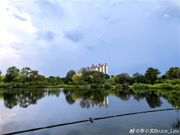 华为AI消除目前仅支持三款机型：Mate60系列等暂不支持 华为AI 第2张