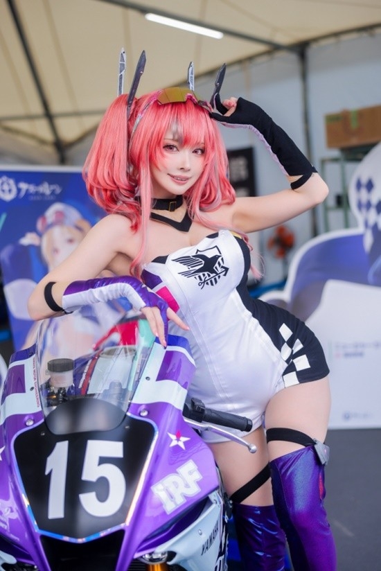 樱花妹COS《绝区零》艾莲：黑丝鲨鱼妹冷艳又性感 樱花妹COS 绝区零 艾莲 第10张